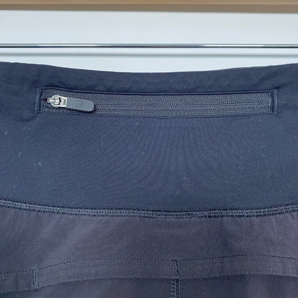Lululemon Womens Speed Up Shorts 8 Black Lined Running Athletic 4 Inch Inseam - Picture 4 of 13